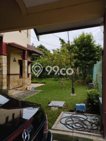 Rumah Luxury Modern Tanpa Renovasi di Nginden Surabaya Rumah Luxury Modern Tanpa Renovasi di Nginden Surabaya
