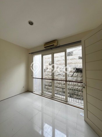 For Sale! Premium House LT 135m2 Desain Elegan di Citraland For Sale! Premium House LT 135m2 Desain Elegan di Citraland