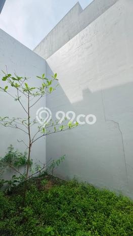 Rumah Eksklusif Dijual LT 124m2 di Gayungan, Surabaya Rumah Eksklusif Dijual LT 124m2 di Gayungan, Surabaya