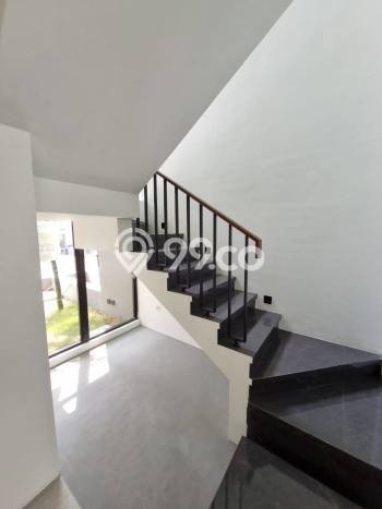 Ready to Use! Luxury House LT 105m2 Desain Elegan di Citraland Ready to Use! Luxury House LT 105m2 Desain Elegan di Citraland