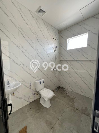 Hunian Cantik Modern Lb 170m2 di Mulyorejo, Surabaya Hunian Cantik Modern Lb 170m2 di Mulyorejo, Surabaya