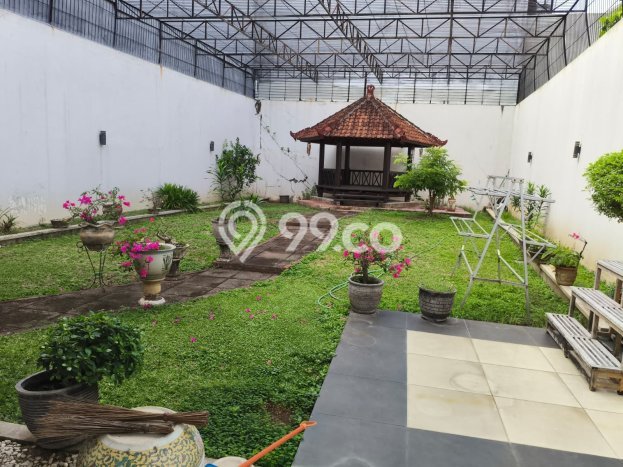 Dijual Rumah Premium dengan Fasilitas Sekitar Lengkap di Gubeng, Surabaya Dijual Rumah Premium dengan Fasilitas Sekitar Lengkap di Gubeng, Surabaya