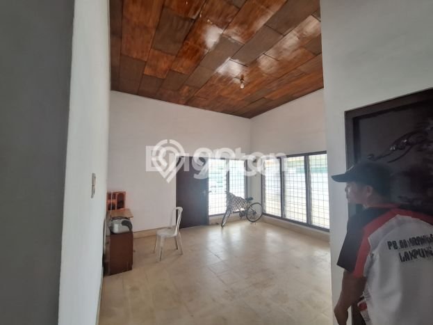 Kantor Disewakan di Kawasan Ramai Tanjung Karang Barat, Bandar Lampung Kantor Disewakan di Kawasan Ramai Tanjung Karang Barat, Bandar Lampung