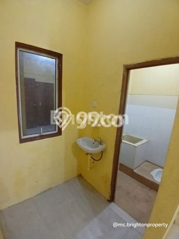 Disewakan Ruko Premium Kawasan , Luas 144m2m², Lokasi Bisnis, Jalan Mudah Disewakan Ruko Premium Kawasan , Luas 144m2m², Lokasi Bisnis, Jalan Mudah