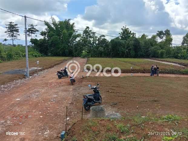 Kavling Tanah di Pakis Dijual Luas 60m2 Legalitas SHM Kavling Tanah di Pakis Dijual Luas 60m2 Legalitas SHM