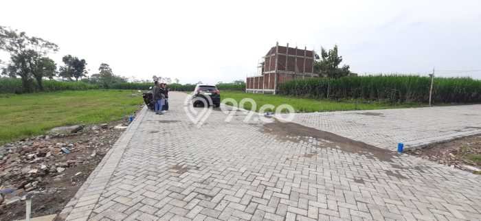 Kavling Tanah Dijual di Pakis, Malang, Luas 96m2 Area Strategis Kavling Tanah Dijual di Pakis, Malang, Luas 96m2 Area Strategis