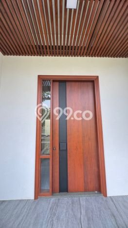 Rumah Mewah LB 600m2 Siap Huni Desain Elegan di Pakuwon Indah, Surabaya Rumah Mewah LB 600m2 Siap Huni Desain Elegan di Pakuwon Indah, Surabaya