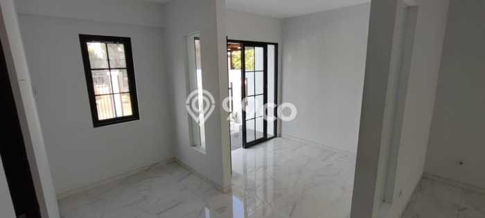 Jual Rumah Luas Elegan Dengan View Cantik di Citraland, Surabaya Jual Rumah Luas Elegan Dengan View Cantik di Citraland, Surabaya