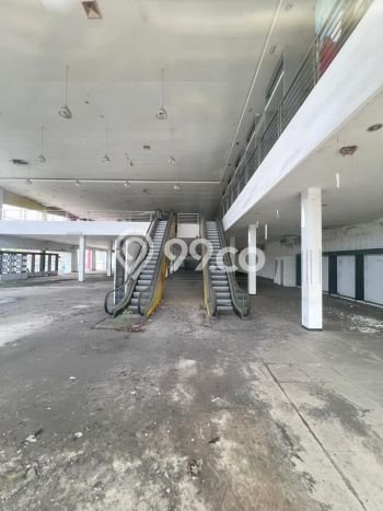 Unit Komersial Tersedia di Kediri Spesifikasi LB 1276m2 Unit Komersial Tersedia di Kediri Spesifikasi LB 1276m2