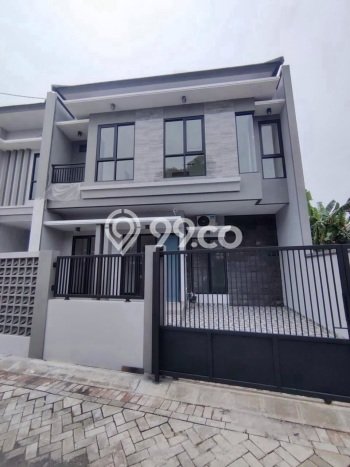 For Sale Rumah 3 Kamar Lokasi Strategis Bagus dan Strategis di Pakal For Sale Rumah 3 Kamar Lokasi Strategis Bagus dan Strategis di Pakal
