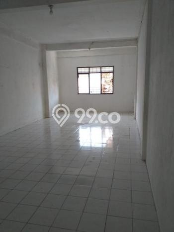 Ruko Dijual di Surabaya LT 136m2 & LB 360m2 Lokasi Terbaik! Ruko Dijual di Surabaya LT 136m2 & LB 360m2 Lokasi Terbaik!