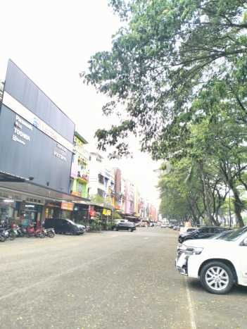 Ruko Komersial Dijual di BSD Tangerang Selatan LT 95m2 & LB 225m2 Ruko Komersial Dijual di BSD Tangerang Selatan LT 95m2 & LB 225m2
