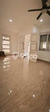 Dijual Rumah Mewah Elegan Dengan View Eksklusif di Gading Serpong, Tangerang Dijual Rumah Mewah Elegan Dengan View Eksklusif di Gading Serpong, Tangerang
