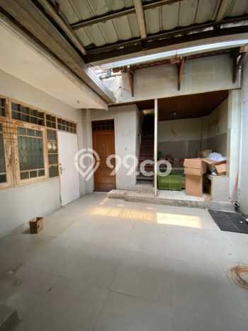 Dijual Rumah Premium dengan Fasilitas Sekitar Komplit di BSD, Tangerang Selatan Dijual Rumah Premium dengan Fasilitas Sekitar Komplit di BSD, Tangerang Selatan