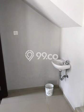 Rumah Minimalis 2 Kamar LT 60m2 di Graha Raya Rumah Minimalis 2 Kamar LT 60m2 di Graha Raya