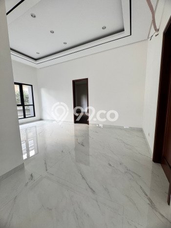Siap Huni Rumah Mewah 4 Kamar di BSD Dekat ke Mana Saja Siap Huni Rumah Mewah 4 Kamar di BSD Dekat ke Mana Saja