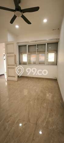 Dijual Rumah Mewah Elegan Dengan View Eksklusif di Gading Serpong, Tangerang Dijual Rumah Mewah Elegan Dengan View Eksklusif di Gading Serpong, Tangerang
