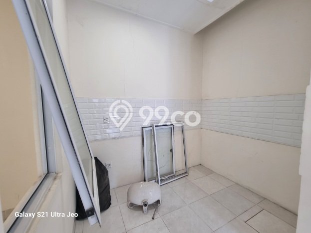 Dijual Hunian Rumah Terawat 3 Kamar di Gading Serpong, Tangerang Dijual Hunian Rumah Terawat 3 Kamar di Gading Serpong, Tangerang