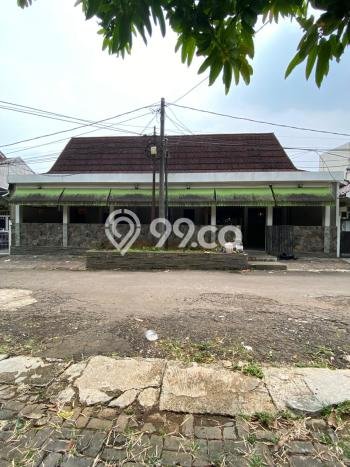 Dijual Rumah Premium dengan Fasilitas Sekitar Komplit di BSD, Tangerang Selatan Dijual Rumah Premium dengan Fasilitas Sekitar Komplit di BSD, Tangerang Selatan