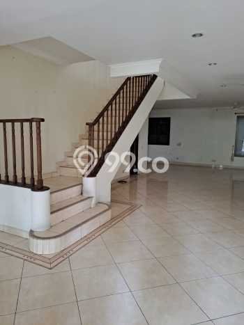 Rumah Modern 4 KT di Royal Serpong Village Tangerang Unfurnished Rumah Modern 4 KT di Royal Serpong Village Tangerang Unfurnished