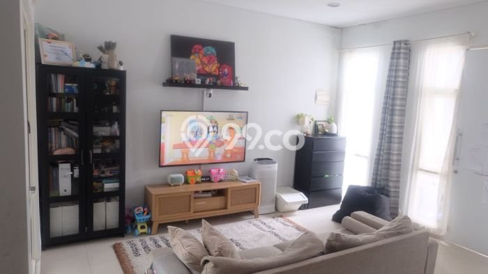 Hunian Cantik Modern Lb 87m2 di BSD, Tangerang Selatan Hunian Cantik Modern Lb 87m2 di BSD, Tangerang Selatan