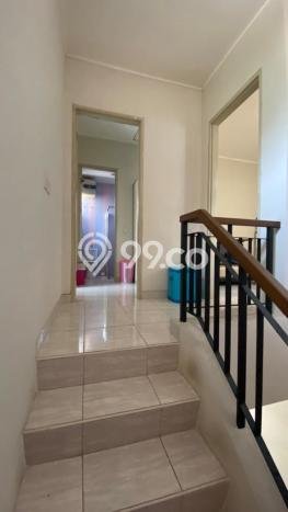 Rumah Luas Asri 3 KT Siap Huni di BSD Tangerang Rumah Luas Asri 3 KT Siap Huni di BSD Tangerang