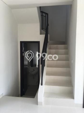 Hunian Mewah Siap Huni LT 112m2 di BSD, Tangerang Selatan Hunian Mewah Siap Huni LT 112m2 di BSD, Tangerang Selatan