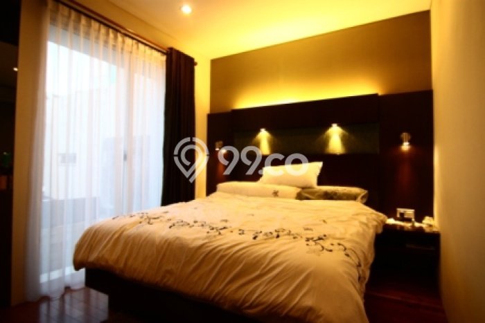 Ready to Use! Premium House LT 108m2 Desain Elegan di Joglo Ready to Use! Premium House LT 108m2 Desain Elegan di Joglo