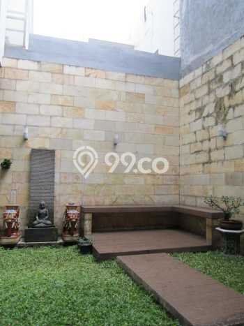 Ready to Use! Premium House LT 108m2 Desain Elegan di Joglo Ready to Use! Premium House LT 108m2 Desain Elegan di Joglo