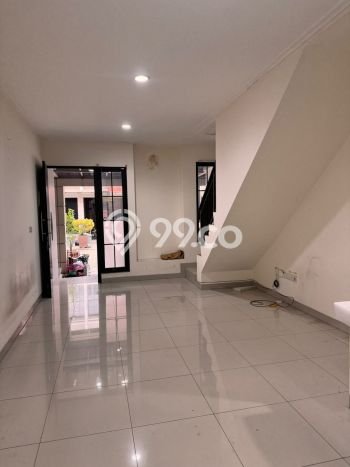 Dijual Cepat Rumah Favorit Siap Huni LB 75m2 di Cipondoh, Tangerang Dijual Cepat Rumah Favorit Siap Huni LB 75m2 di Cipondoh, Tangerang