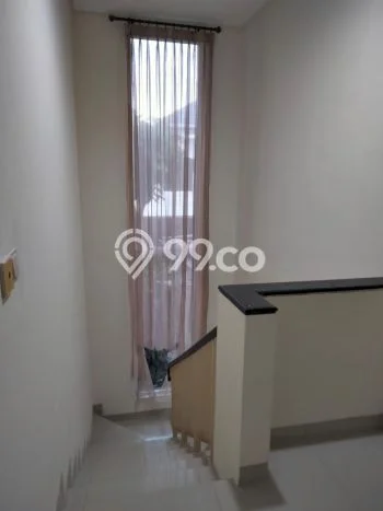 Siap Huni Hunian Elit 3 Kamar di Cipondoh Dekat ke Mana Pun Siap Huni Hunian Elit 3 Kamar di Cipondoh Dekat ke Mana Pun