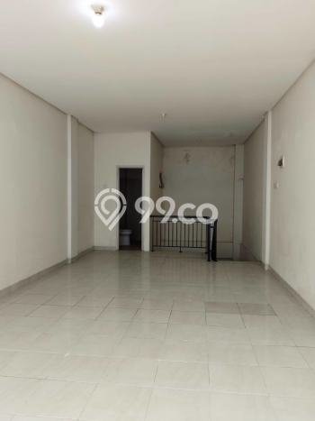 Unit Ruko Dijual di Jakarta Barat LT 100m2 & LB 190m2 Unit Ruko Dijual di Jakarta Barat LT 100m2 & LB 190m2