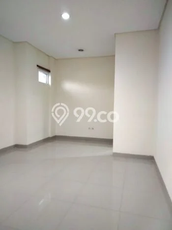 Siap Huni Hunian Elit 3 Kamar di Cipondoh Dekat ke Mana Pun Siap Huni Hunian Elit 3 Kamar di Cipondoh Dekat ke Mana Pun