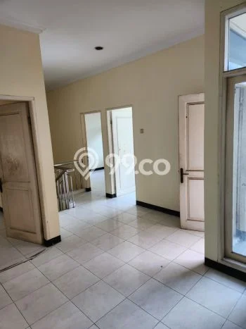 Dijual Rumah Premium dengan Fasilitas Sekitar Komplit di Karang Tengah, Tangerang Dijual Rumah Premium dengan Fasilitas Sekitar Komplit di Karang Tengah, Tangerang