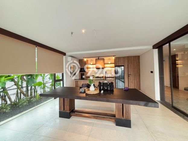 Vila Strategis Kawasan , Area 343m2m², Area Asri Vila Strategis Kawasan , Area 343m2m², Area Asri