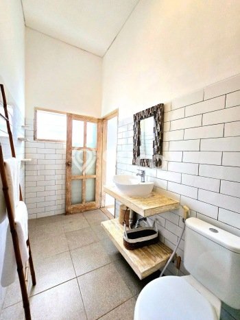 Vila Kawasan , Luas 0m2m², Akses Mudah Pusat Kota Vila Kawasan , Luas 0m2m², Akses Mudah Pusat Kota