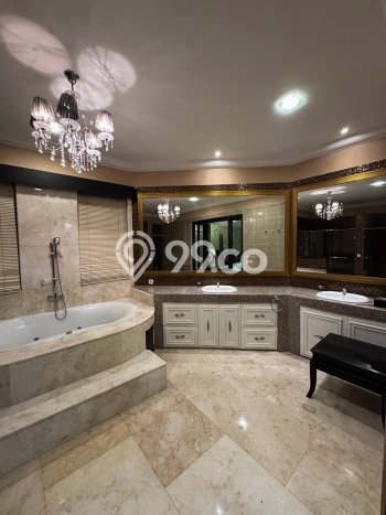 Vila Premium Kawasan , Area 544m2m², Akses ke beragam keperluan Vila Premium Kawasan , Area 544m2m², Akses ke beragam keperluan