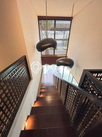 LOKASI TERBAIK! Vila Kawasan , Luas 351m2m², Kawasan Asri dan nyaman LOKASI TERBAIK! Vila Kawasan , Luas 351m2m², Kawasan Asri dan nyaman