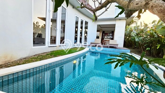 Vila Strategis Kawasan , Area 125m2m², Lingkungan Nyaman, Tersedia Vila Strategis Kawasan , Area 125m2m², Lingkungan Nyaman, Tersedia