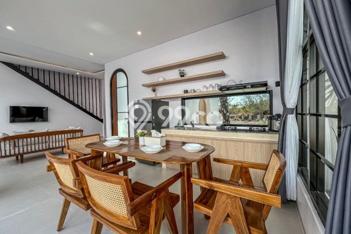 Vila Kawasan , Area 115m2m², Cocok untuk hunian keluarga Vila Kawasan , Area 115m2m², Cocok untuk hunian keluarga
