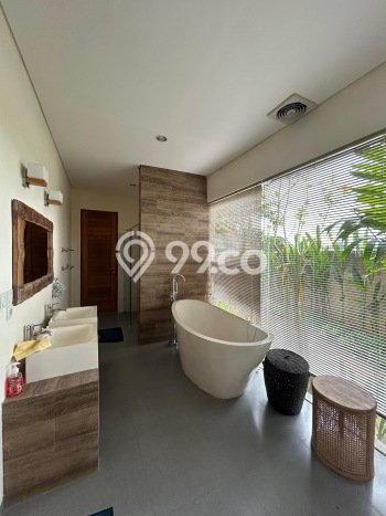Vila Strategis Kawasan , Area 520m2m², Lingkungan Nyaman Vila Strategis Kawasan , Area 520m2m², Lingkungan Nyaman