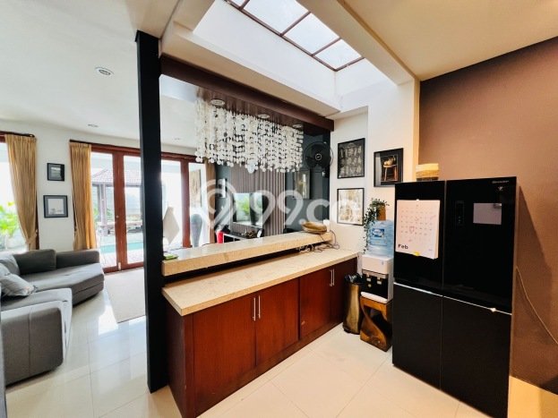 Vila Kawasan Kerobokan, Luas 0m², Available Sekarang, Harga Bersaing Vila Kawasan Kerobokan, Luas 0m², Available Sekarang, Harga Bersaing