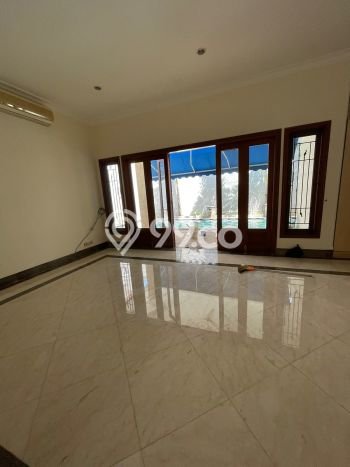 Rumah Mewah Dijual LT 500m2 di Kebayoran Baru, Jakarta Selatan Rumah Mewah Dijual LT 500m2 di Kebayoran Baru, Jakarta Selatan