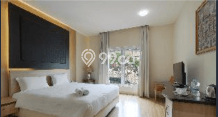 Hotel Kawasan Strategis di , Luas 2400m2m², Jalan Utama Hotel Kawasan Strategis di , Luas 2400m2m², Jalan Utama