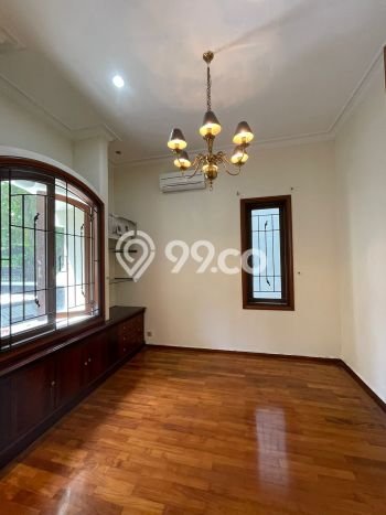 Rumah Mewah Dijual LT 500m2 di Kebayoran Baru, Jakarta Selatan Rumah Mewah Dijual LT 500m2 di Kebayoran Baru, Jakarta Selatan