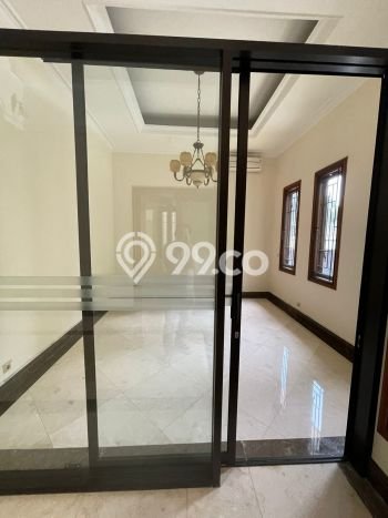Rumah Mewah Dijual LT 500m2 di Kebayoran Baru, Jakarta Selatan Rumah Mewah Dijual LT 500m2 di Kebayoran Baru, Jakarta Selatan