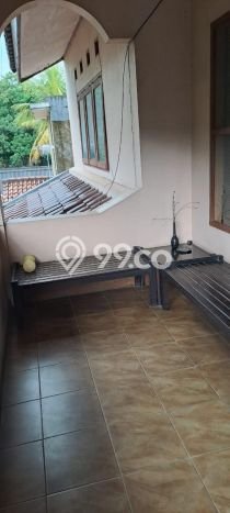 Rumah Strategis Minimalis Lb 300m2 di Pondok Aren, Tangerang Selatan Rumah Strategis Minimalis Lb 300m2 di Pondok Aren, Tangerang Selatan