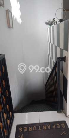 Rumah Strategis Modern Lb 220m2 di Pamulang, Tangerang Selatan Rumah Strategis Modern Lb 220m2 di Pamulang, Tangerang Selatan