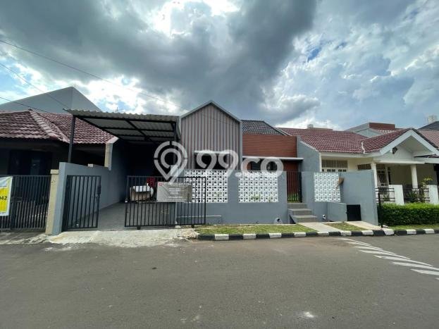 Disewakan! Rumah 4 Kamar Tidur &
3 Kamar Mandi di Sektor 9-Bintaro, Tangerang Selatan Disewakan! Rumah 4 Kamar Tidur &
3 Kamar Mandi di Sektor 9-Bintaro, Tangerang Selatan