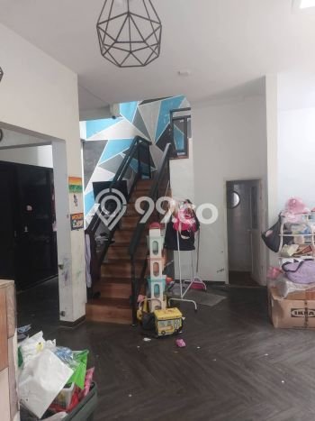 Rumah Strategis Minimalis Lb 180m2 di Ciledug, Tangerang Rumah Strategis Minimalis Lb 180m2 di Ciledug, Tangerang